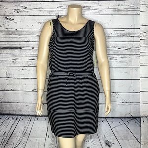 All in Motion NWT Size XL Black & Gray Stripe Athletic Dress w/ Pockets